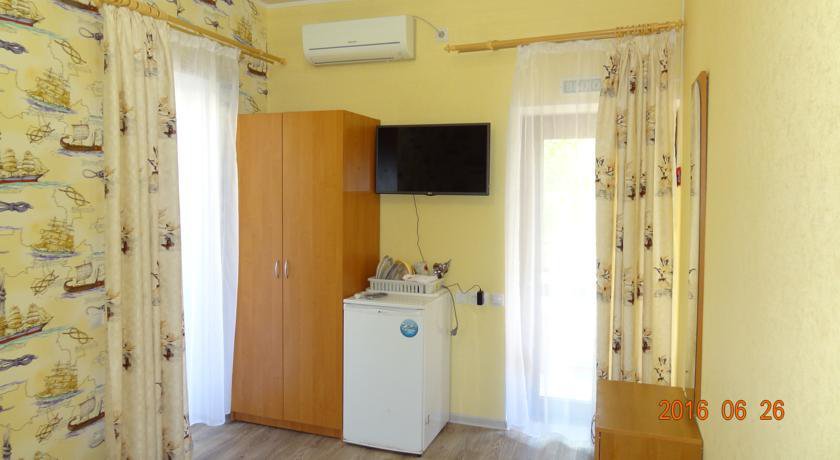 Гостиница Гостевой Дом Золотая Рыбка Саки